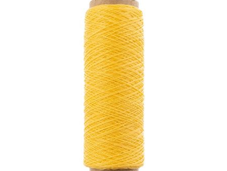 Gudebrod Waxed Thread 3ply Made In USA 500ft (152.4m) Spool 0.38mm (0.015in), Honey Fashion